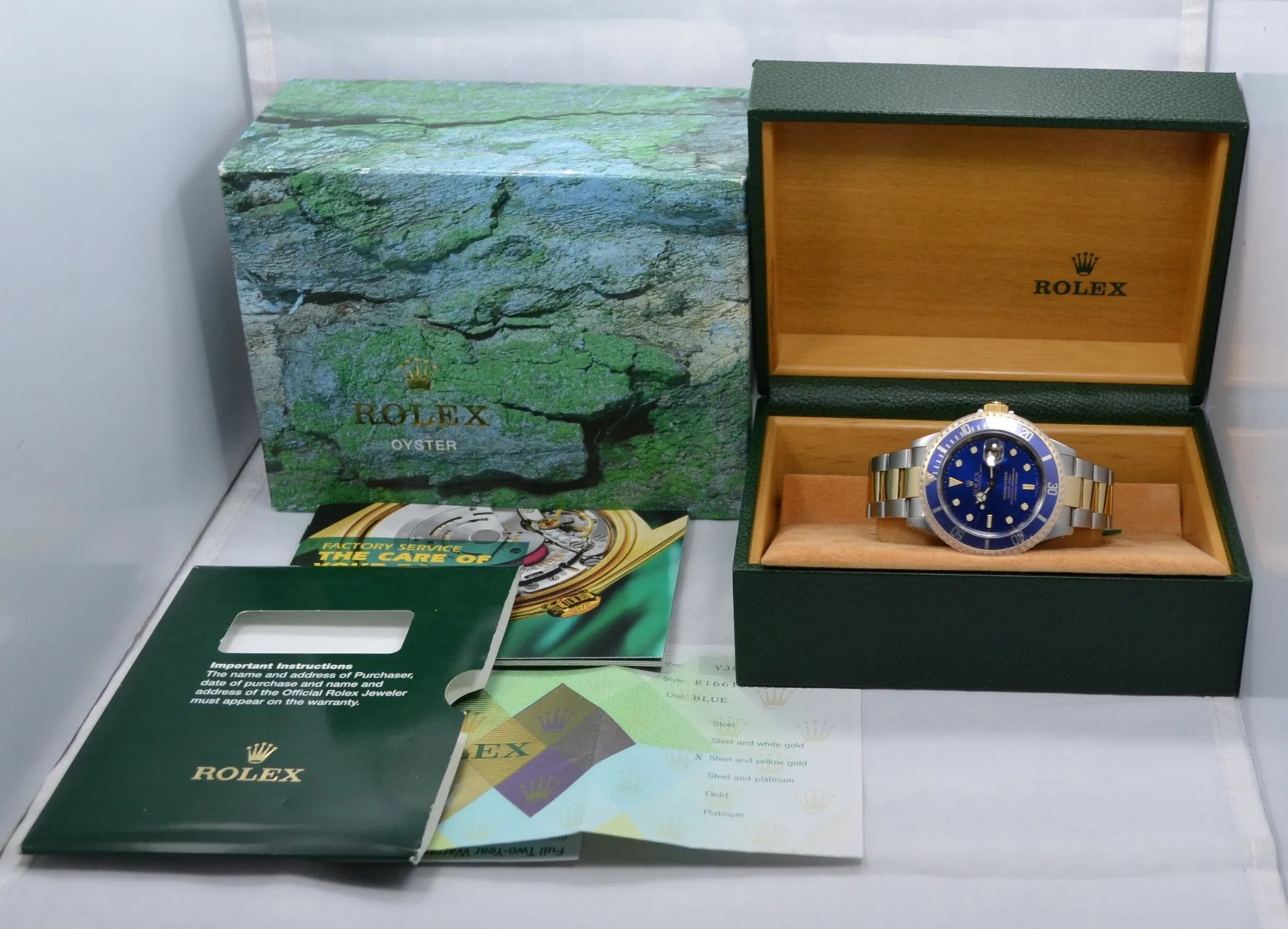 2002 Rolex Submariner 16613 Steel 18K Gold Blue "Y" Serial Box Papers Watch