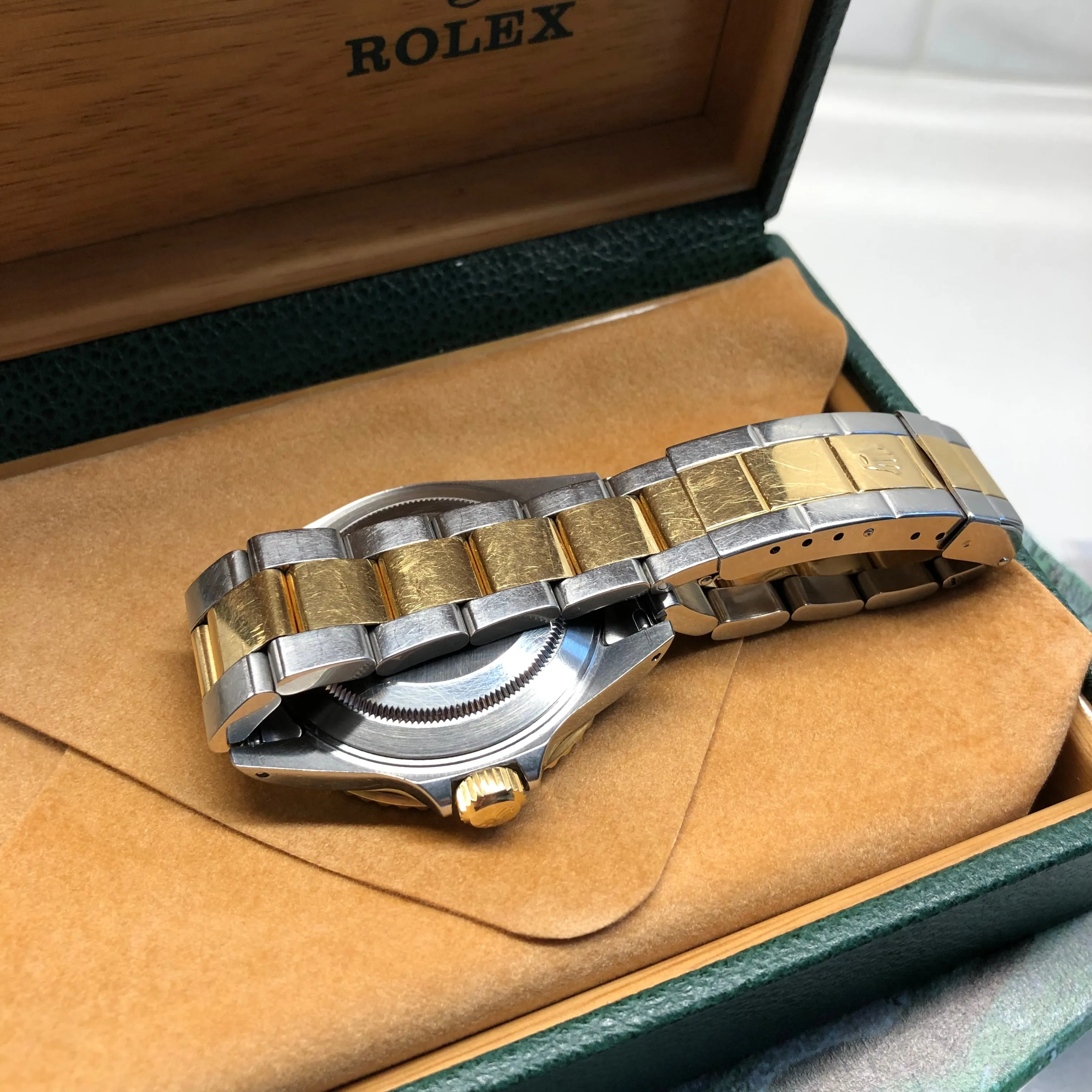 2002 Rolex Submariner Date 16613 Blue Two Tone Oyster 18K Steel Wristwatch Box Papers