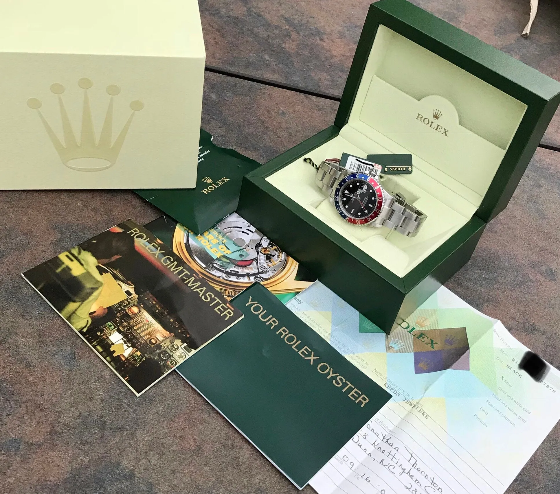 2005 Rolex GMT MASTER II 16710 Pepsi Stainless Steel 2005 Wristwatch Box Papers