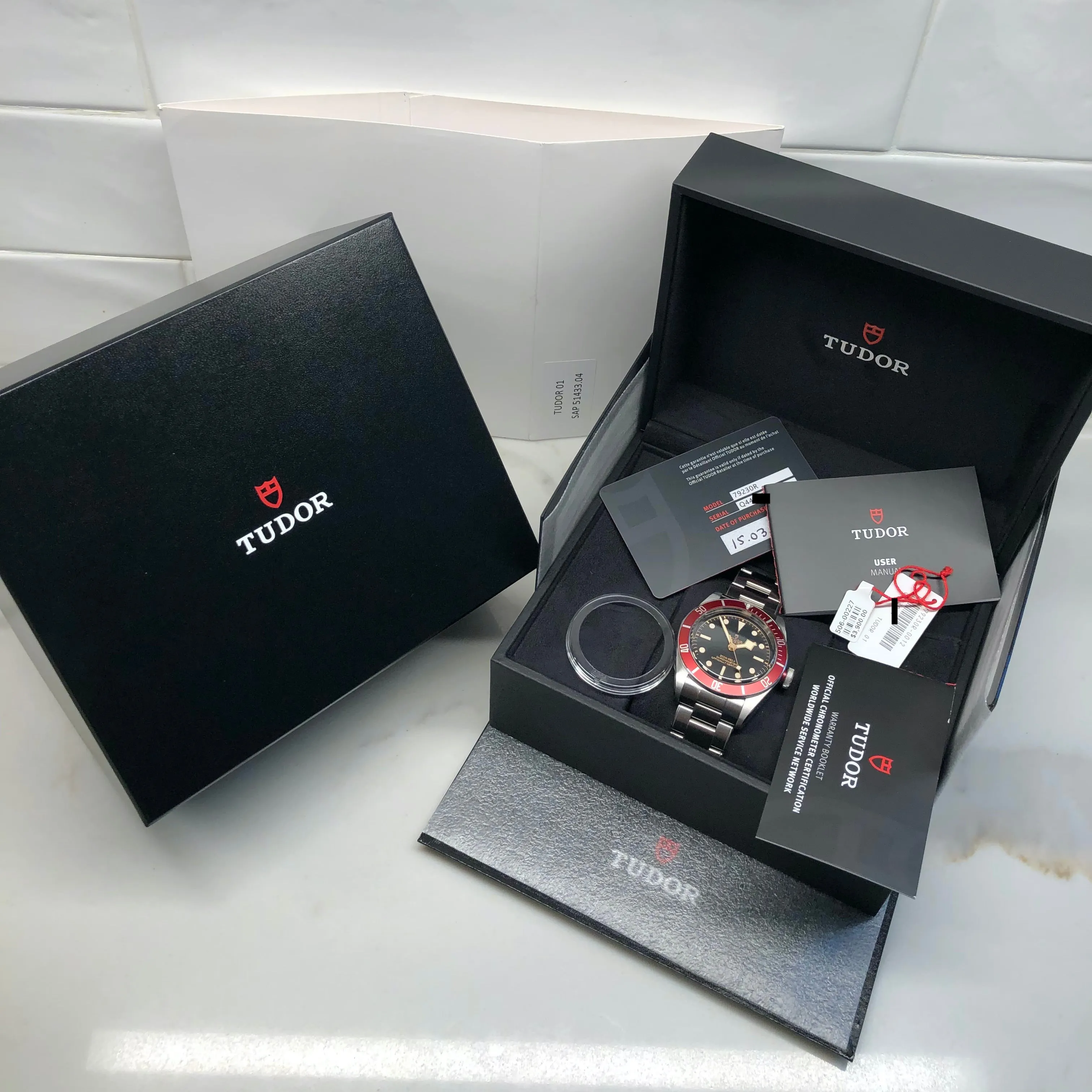 2022 Tudor Heritage Black Bay 79230R Red Bezel Automatic 41mm Wristwatch Box Papers