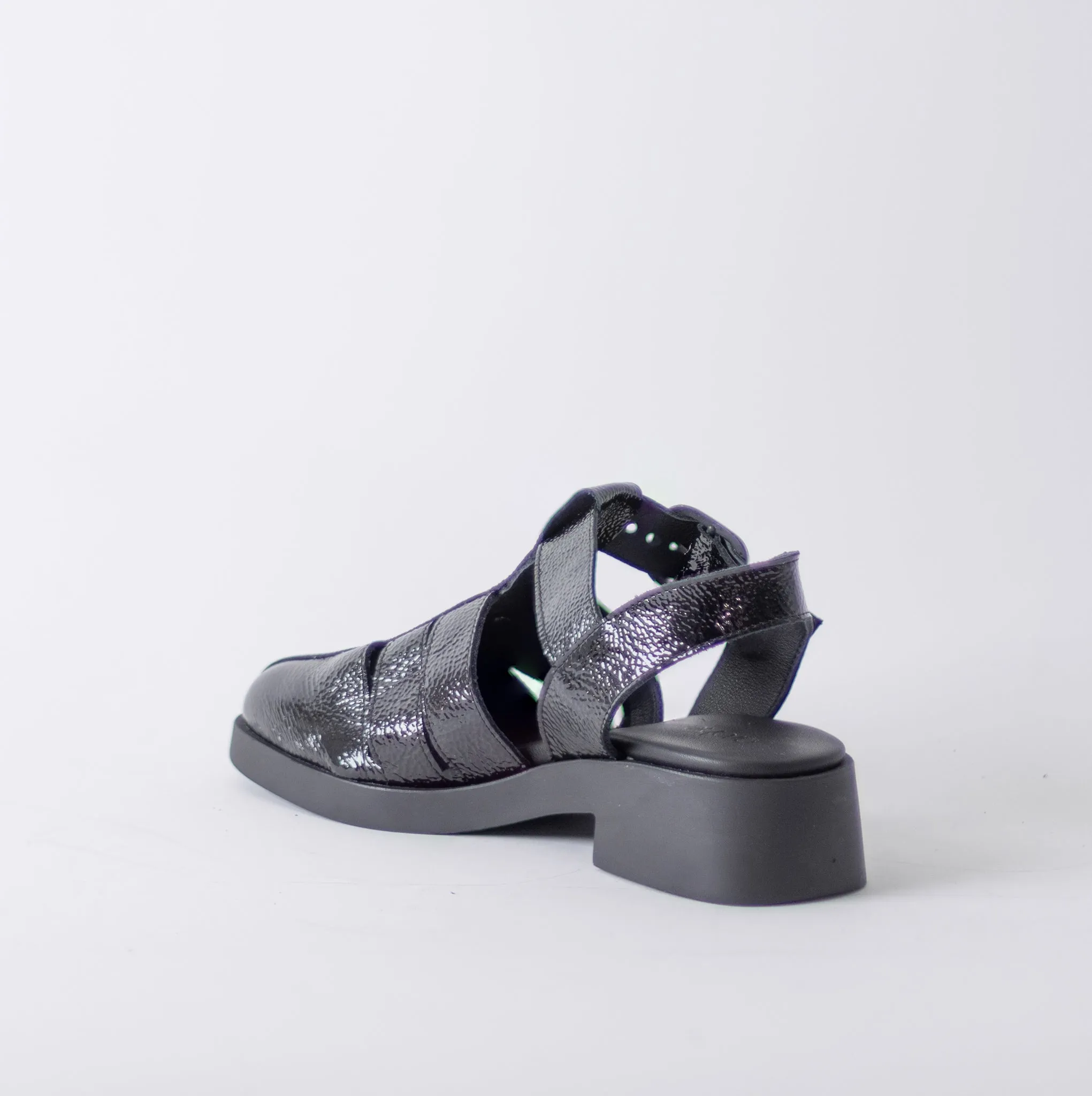 ARCHE TAILHA SANDALS - BLACK PATENT