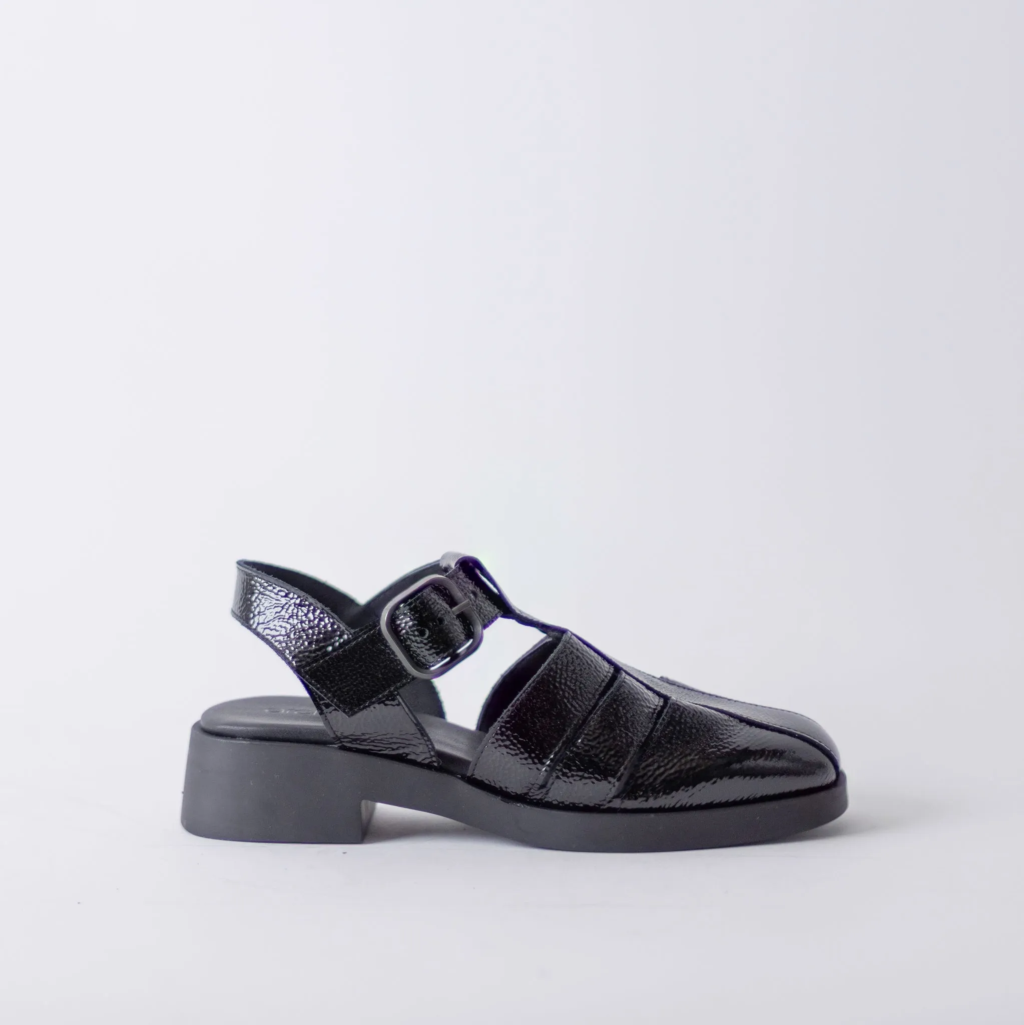 ARCHE TAILHA SANDALS - BLACK PATENT