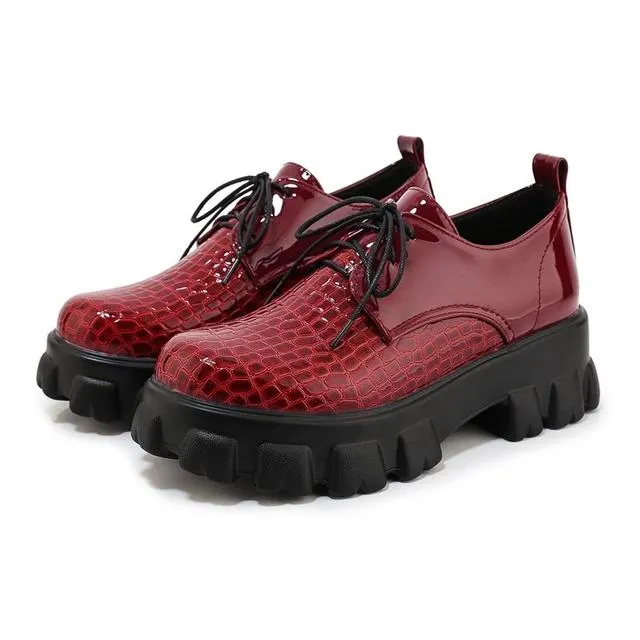 Casual flat platform shoes