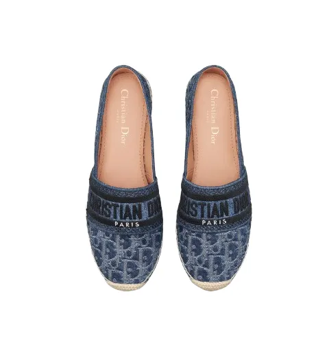 CHRISTIAN DIOR