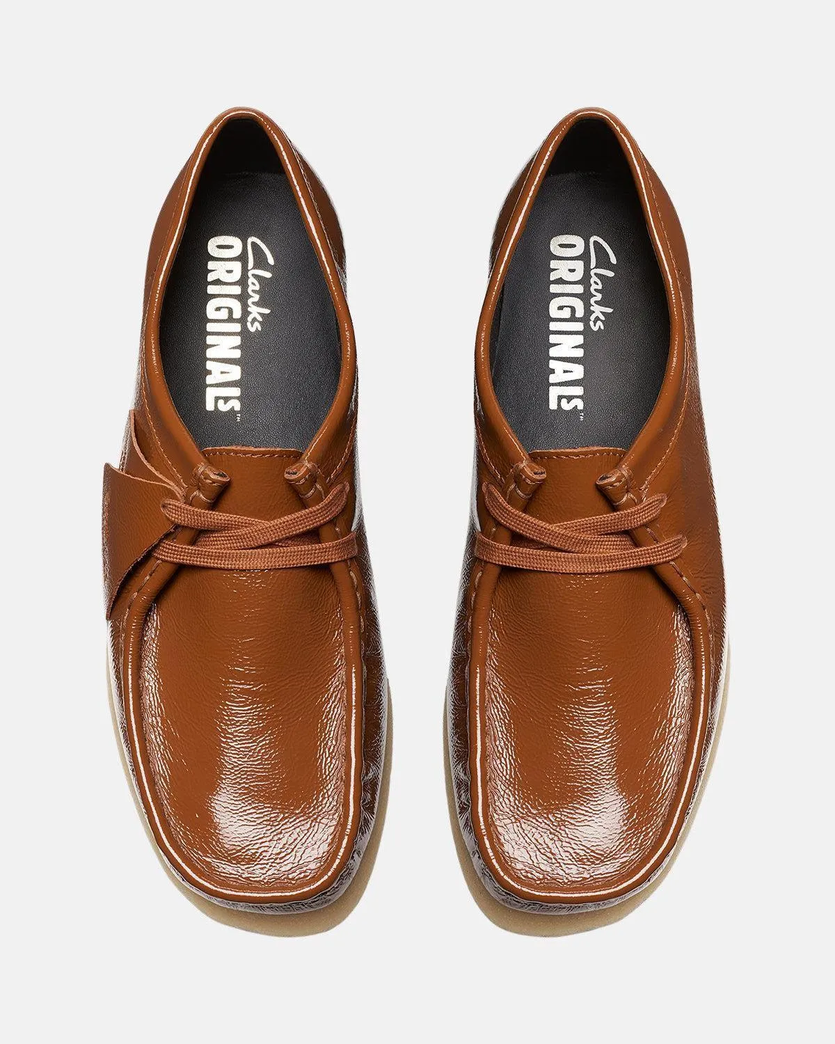 CLARKS ORIGINALS WOMENS WALLABEE SHOES DUSK BROWN PATENT