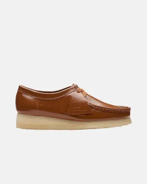 CLARKS ORIGINALS WOMENS WALLABEE SHOES DUSK BROWN PATENT