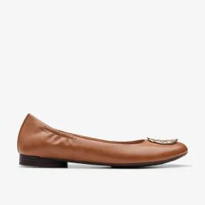 Clarks Women's Loreleigh Ave Dusty Tan Leather 26177375