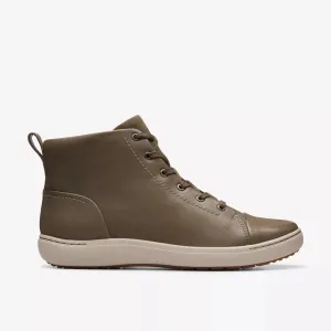 Clarks Women's Nalle Vine Dark Olive Leather 26174386