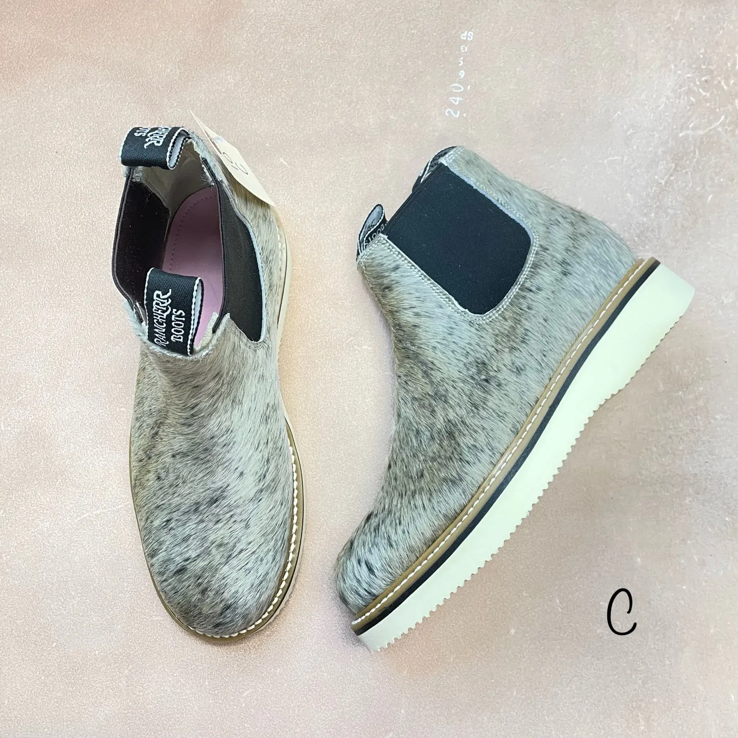 Cowhide Lechera - Size 10