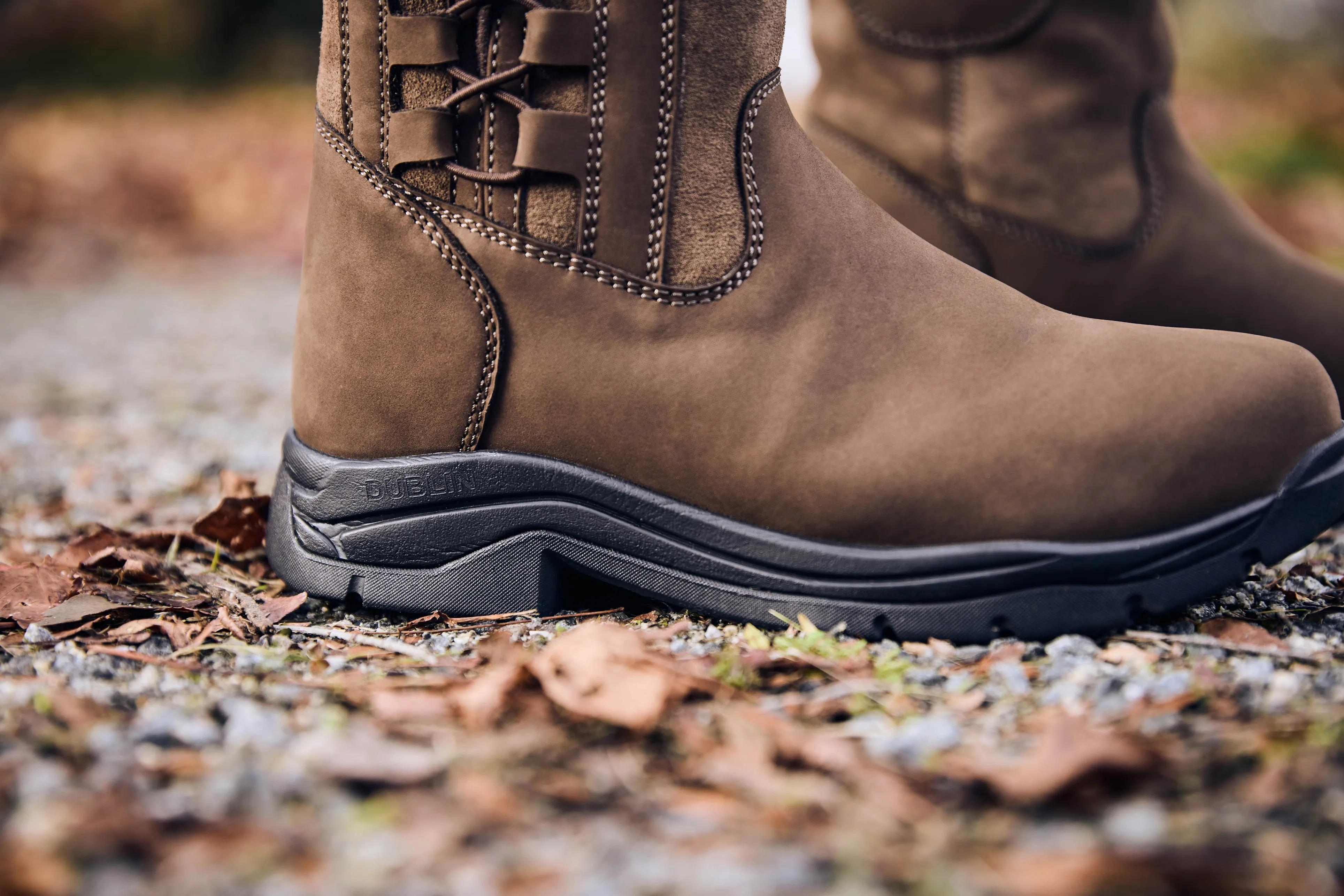 Dublin Chocolate Pinnacle III Laced Country Boots
