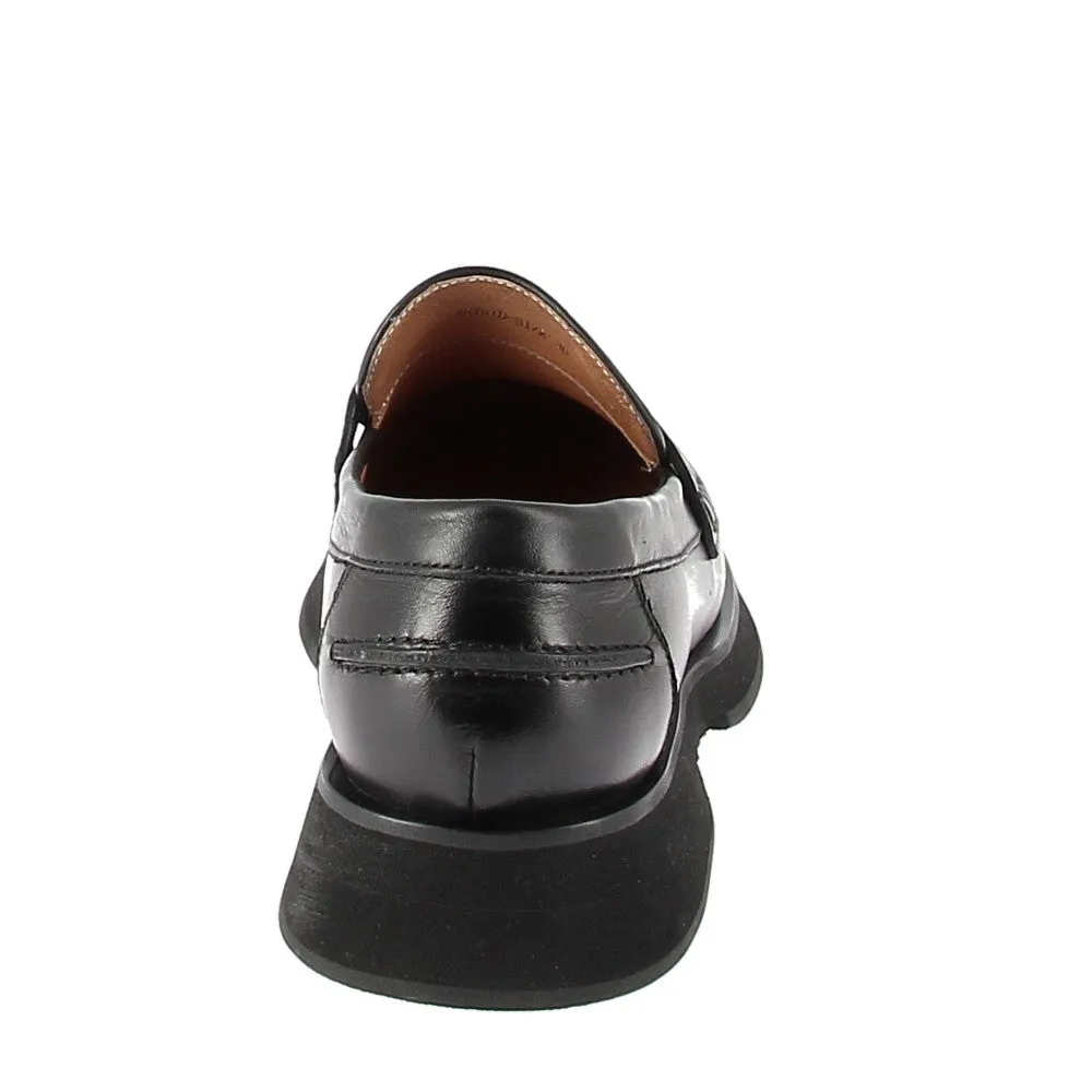 Eos Astrid Black Loafer