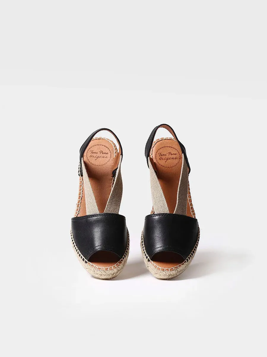 Flat leather sandal - ETNA