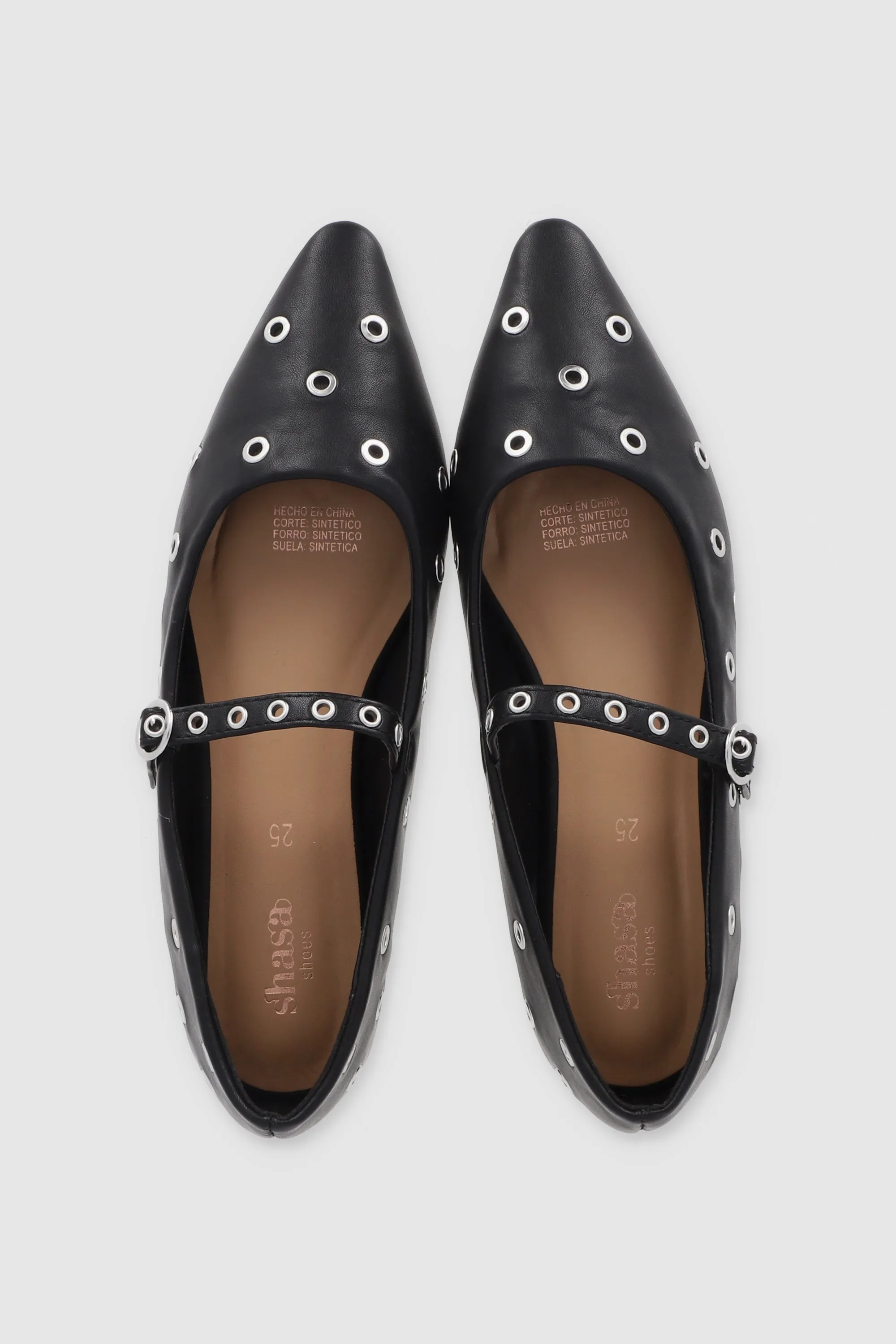 Flat puntal eyelets tira