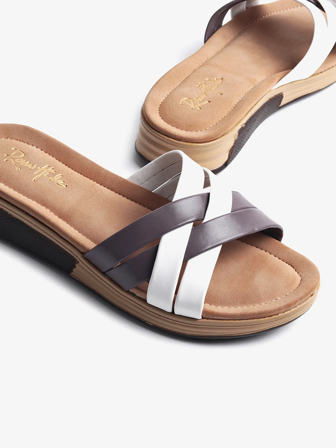 Gemma Casual Flats