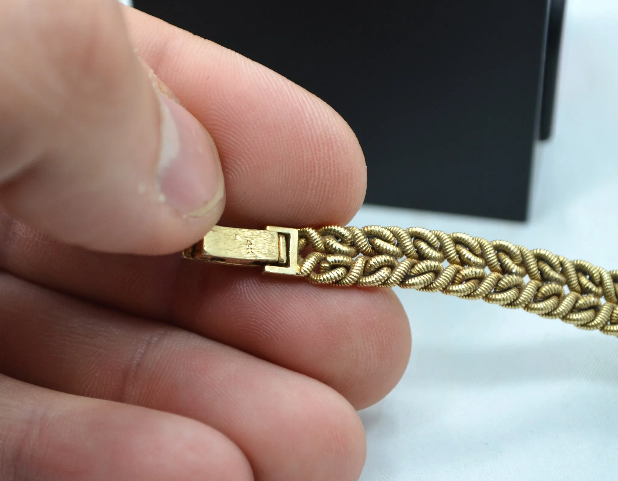 Jules Jurgensen 14K Yellow Gold Solid Ladies Quartz Diamond Wristwatch