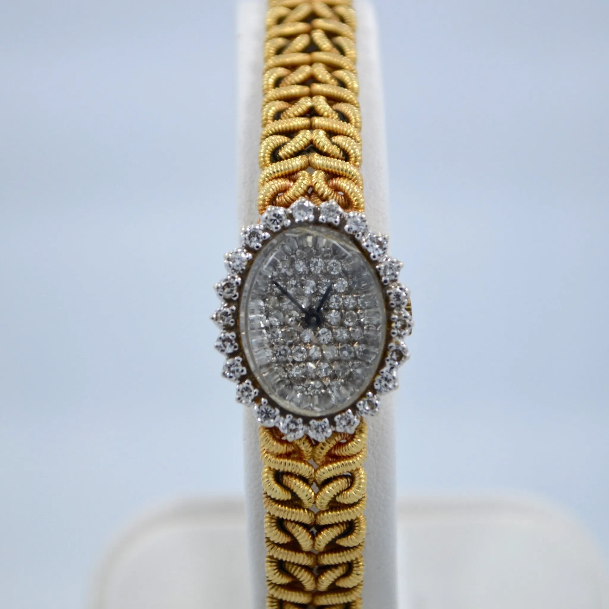 Jules Jurgensen 14K Yellow Gold Solid Ladies Quartz Diamond Wristwatch