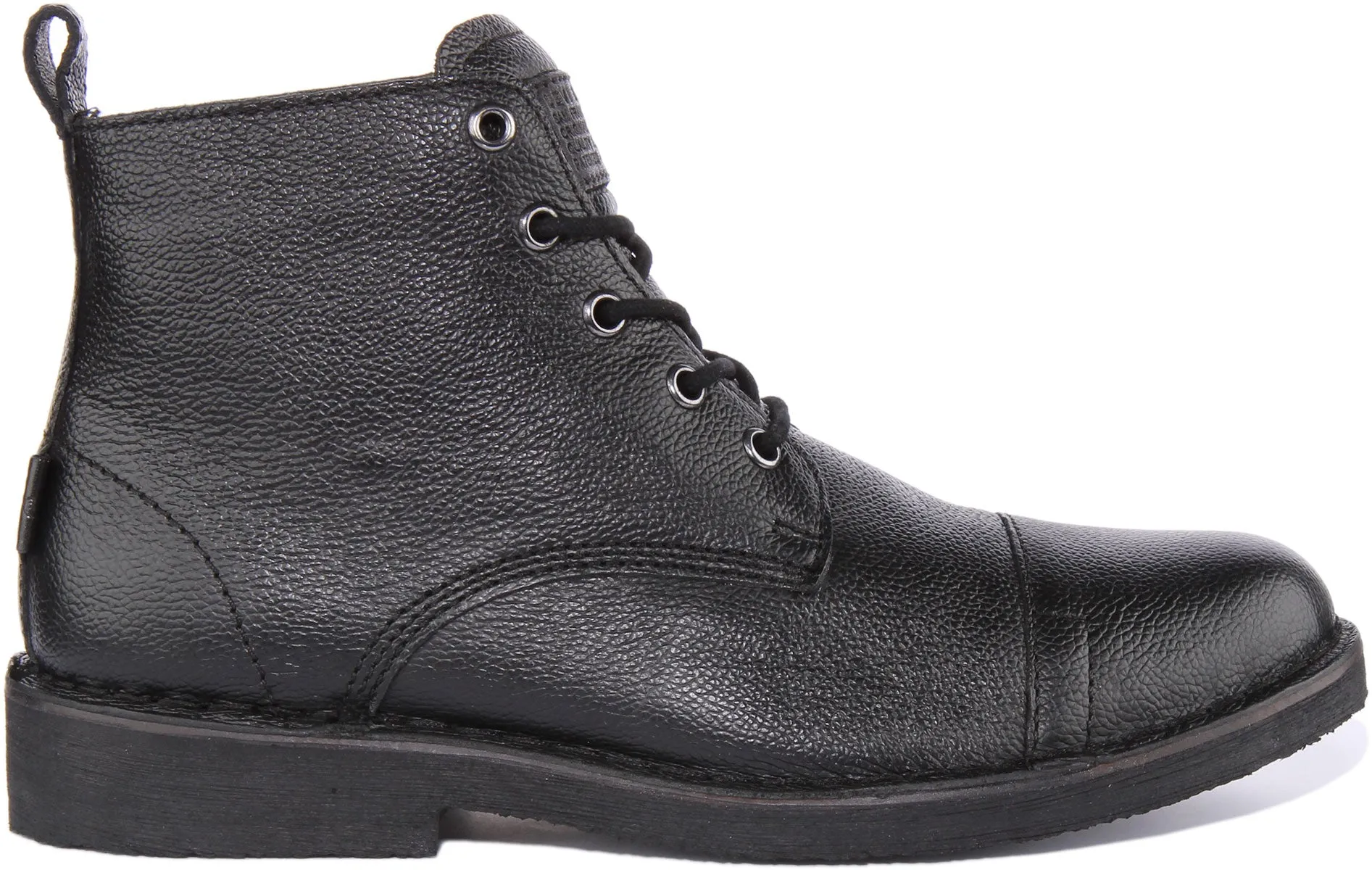 Levi's Track Boot In All Black For Men