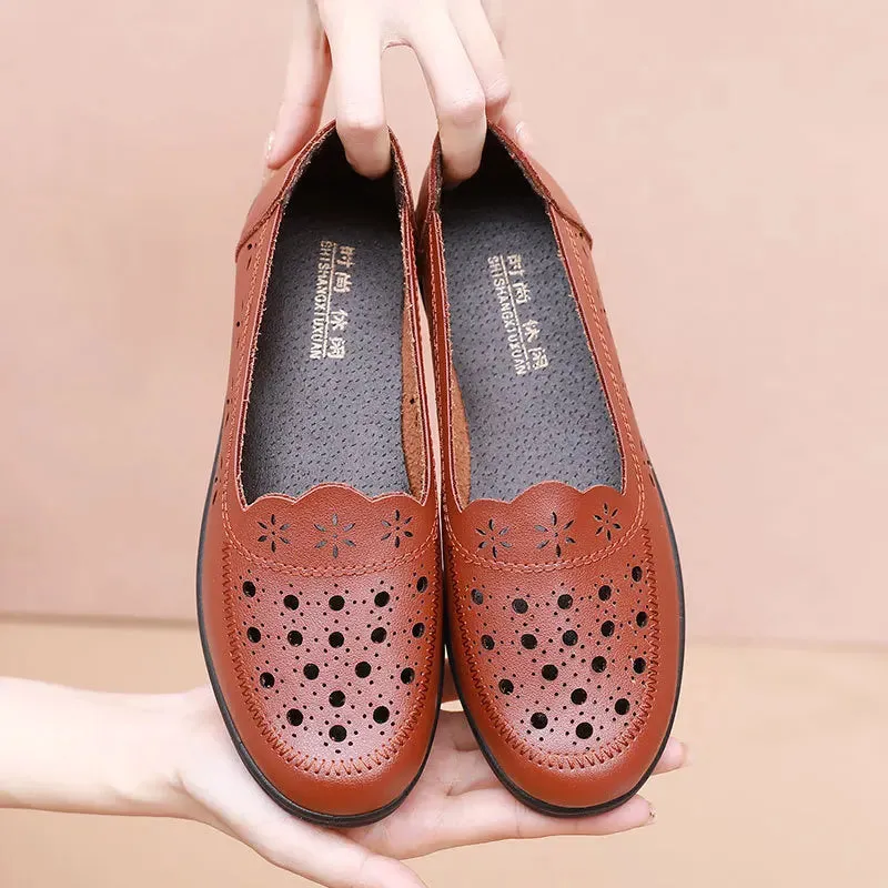 Sandals Summer Comfort  Baotou  Soft Sole Mom's Shoes Flat Sole Women's Shoes Hole Leather Shoes Middle and Old Age Shoes