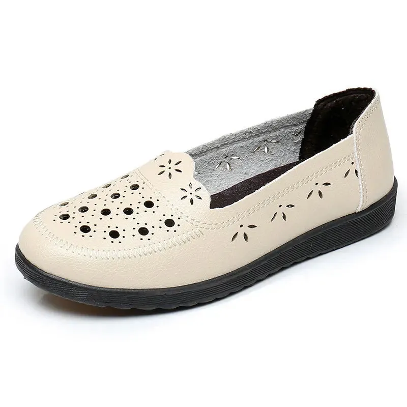 Sandals Summer Comfort  Baotou  Soft Sole Mom's Shoes Flat Sole Women's Shoes Hole Leather Shoes Middle and Old Age Shoes
