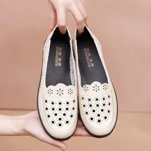 Sandals Summer Comfort  Baotou  Soft Sole Mom's Shoes Flat Sole Women's Shoes Hole Leather Shoes Middle and Old Age Shoes