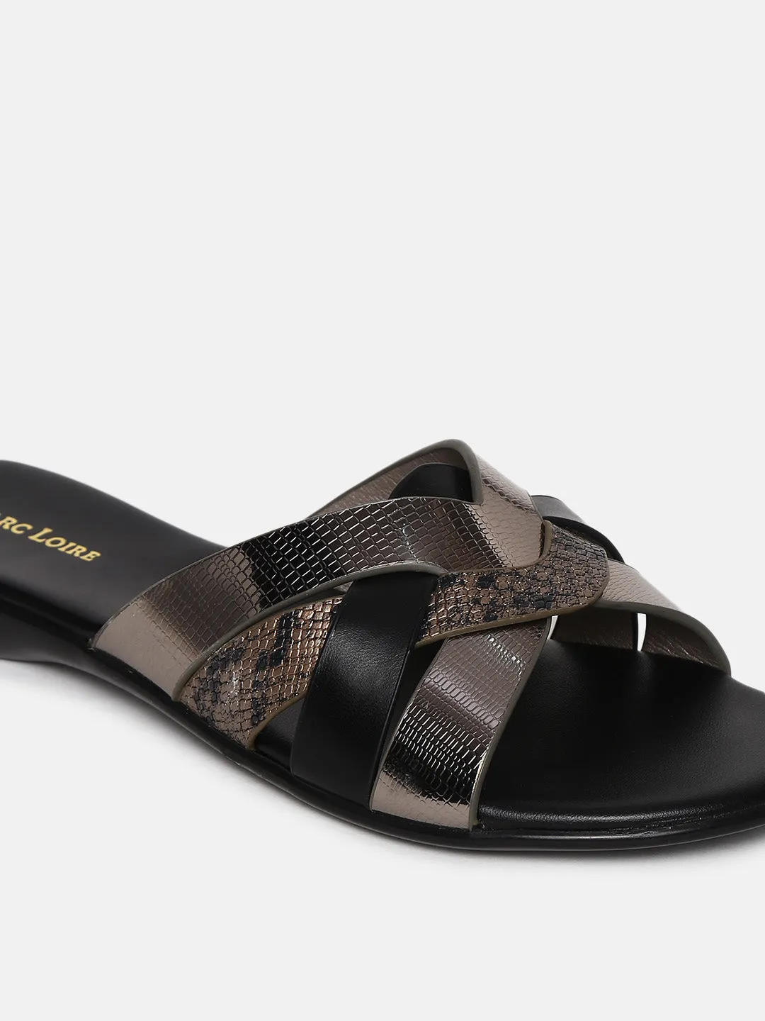 Smart-Casual-Flats