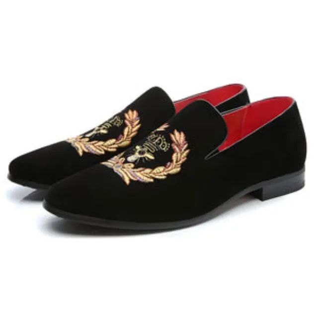 Velvet slippers with embroidered coat of arms
