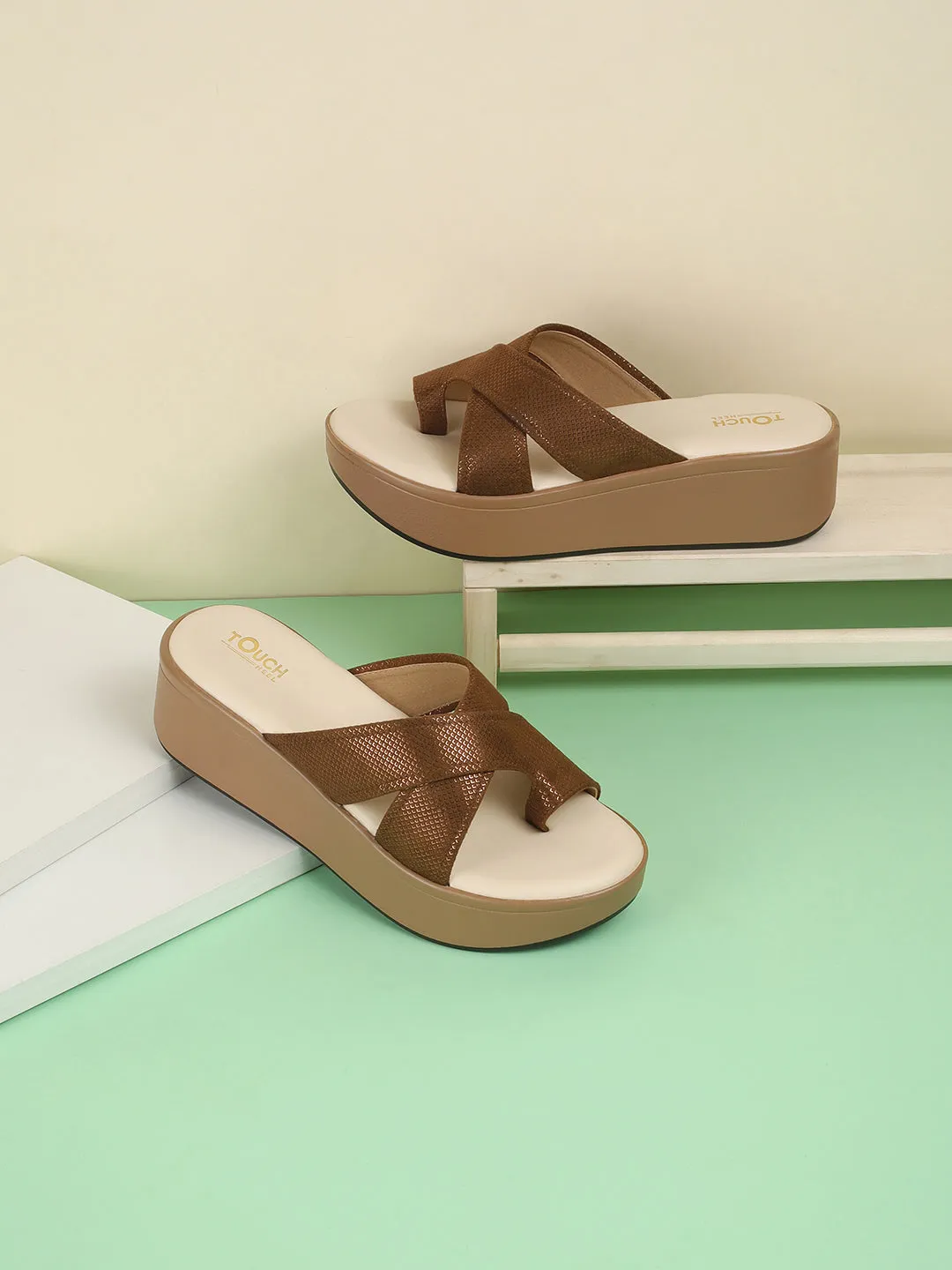 Women Beige Casual Cross Strap Round Toe Comfort